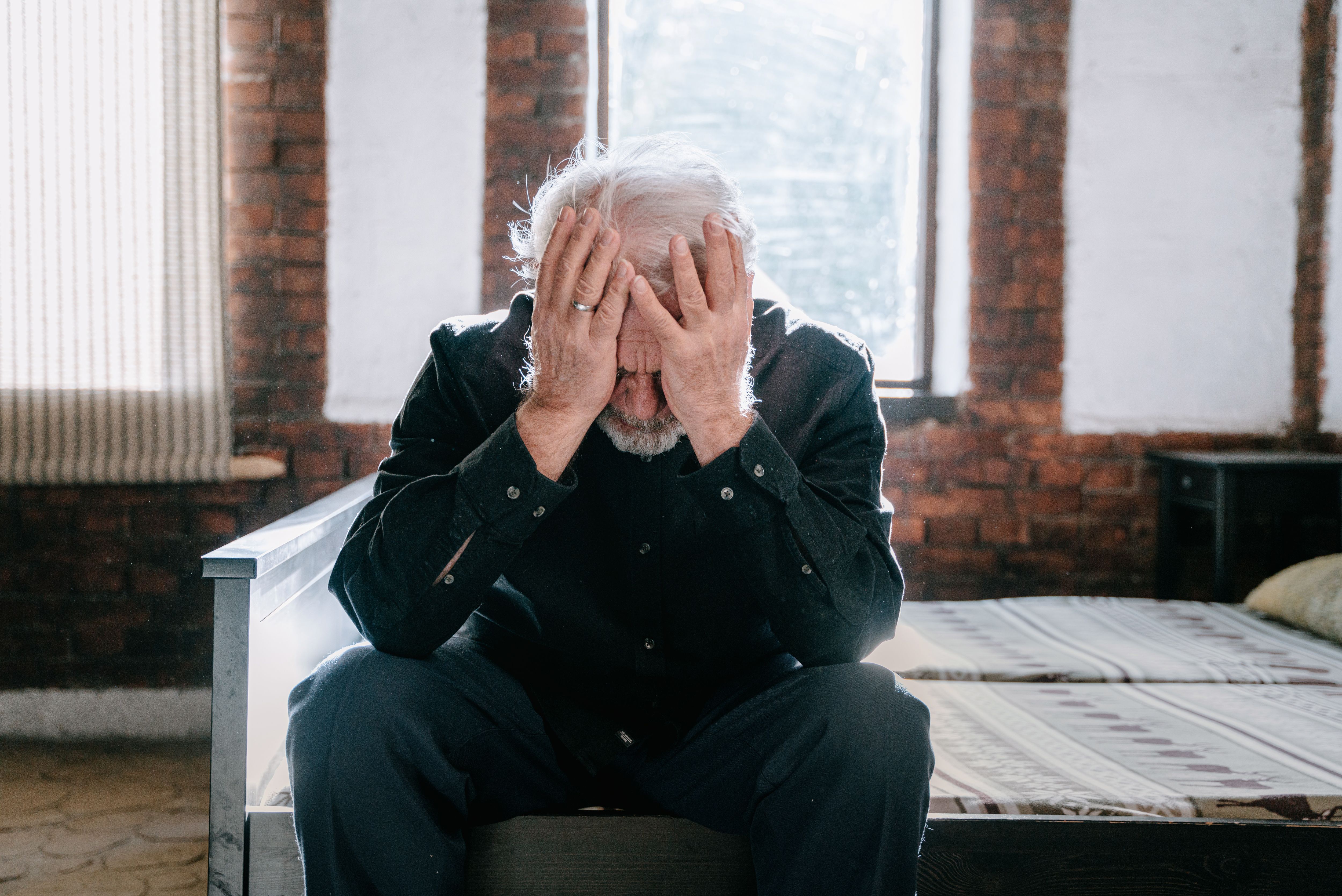LA DEPRESIÓN QUE NO SE VE: El enemigo silencioso de nuestros adultos mayores